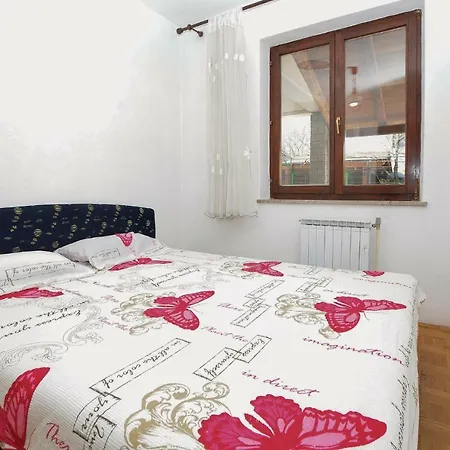 아파트 Two-bedroom In *